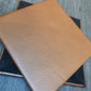 Castagna Shelly Leather Coaster- 10 cm Sq (articolo di vendita)