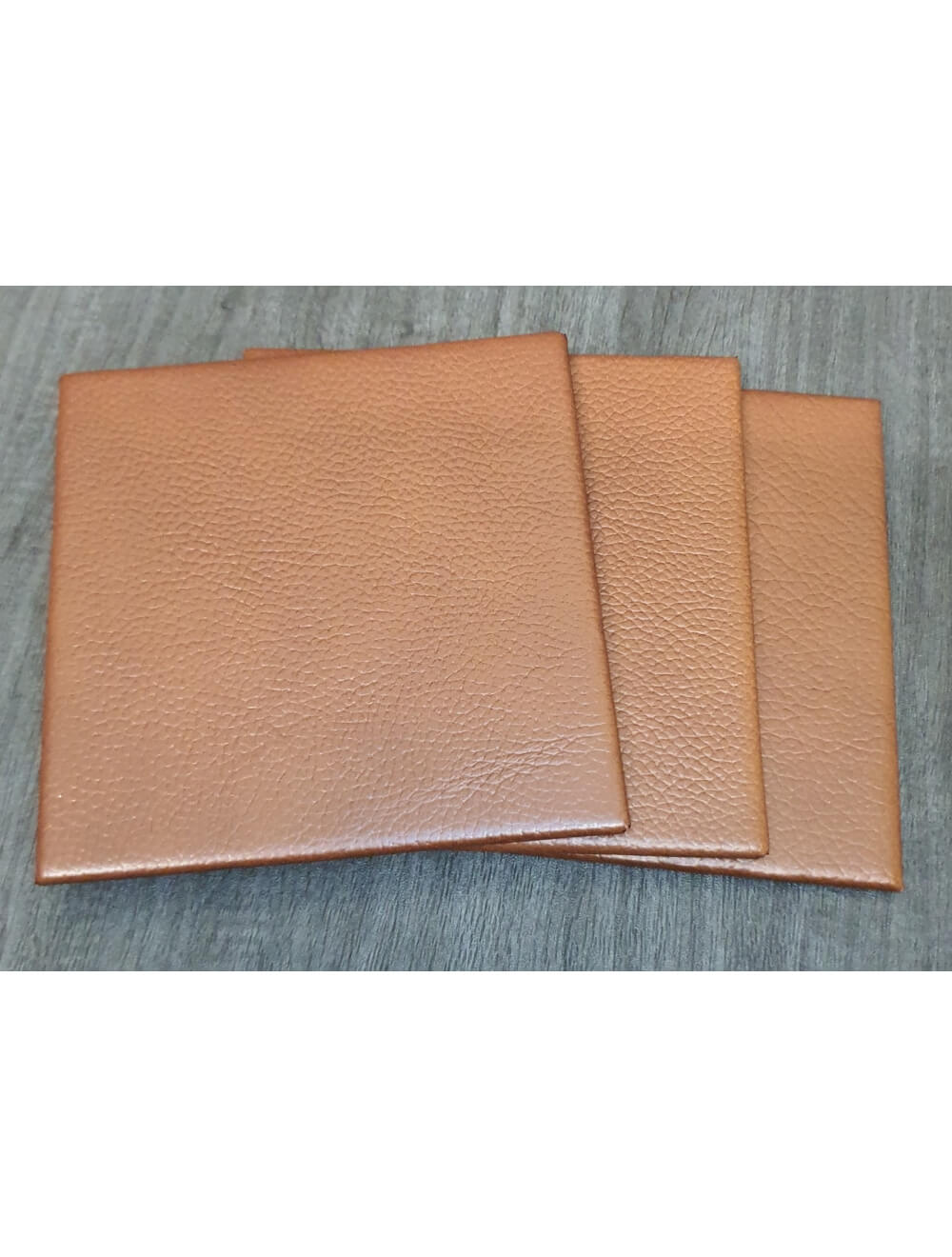 Castagna Shelly Leather Coaster- 10 cm Sq (articolo di vendita)